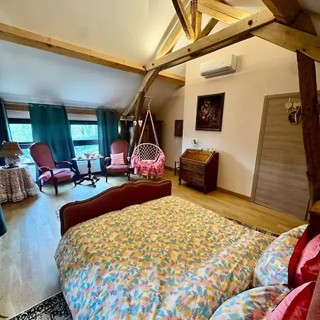 Domaine Du Chateau De Chazeuil Lodge